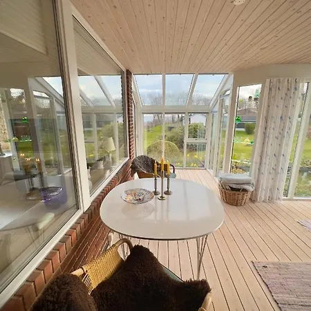 Quarto em Acomodações Particulares Vaerelse Med Udsigt Over Limfjorden - Rolige Omgivelser Og Adgang Til Flot Have